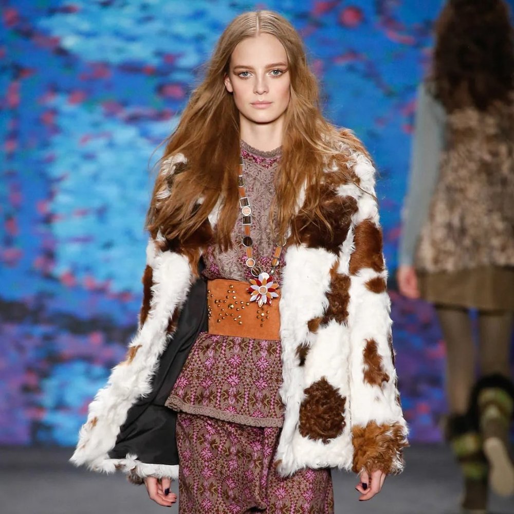 ANNA SUI Victorian Wallpaper Purple Print Taupe Trim FALL 2015 Runway Fitted Top
